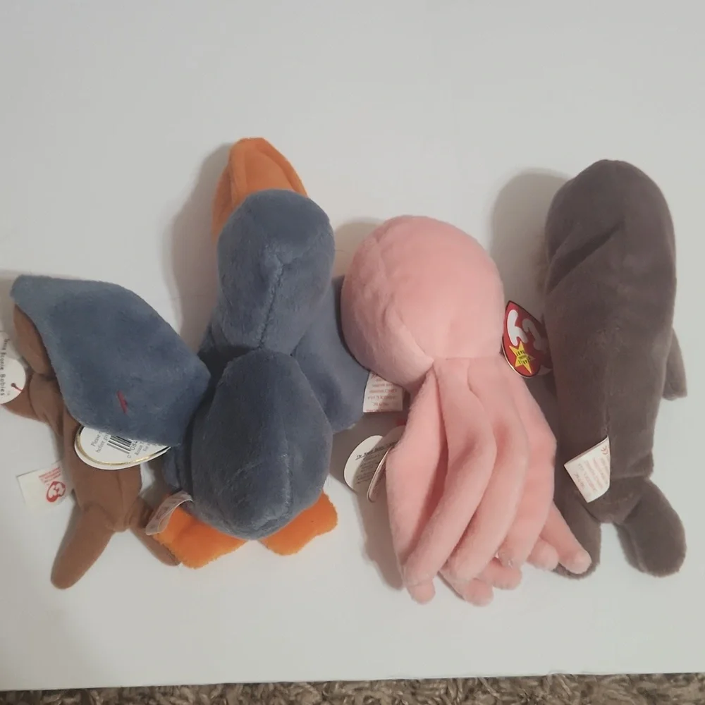 TY Beanie Babies Ocean Set, Inky, Jolly, Scoop, And Mini Tusk